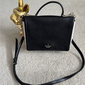 Kate Spade Navy and White Crossbody Bag